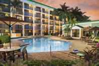 Kolam Renang Courtyard by Marriott Fort Lauderdale East/Lauderdale-by-the-Sea