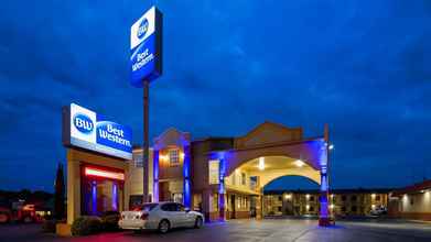 Bangunan 4 Best Western Markita Inn