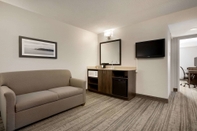 Common Space Travelodge Suites by Wyndham New Glasgow