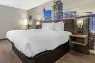 Kamar Tidur Clarion Pointe Raleigh Midtown