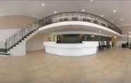 Lobby 6 Rodeway Inn & Suites Williamsburg Central