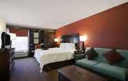 Bedroom 4 Hampton Inn Chicago Midway Airport