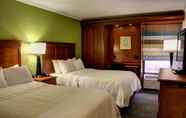 Bedroom 5 Hampton Inn Daytona Speedway