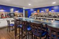 Bar, Kafe, dan Lounge Best Western Shelbyville Inn and Suites Celebration Inn