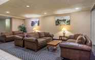 Lobi 4 Days Inn by Wyndham Columbus Airport