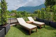 Kolam Renang Sheraton Lake Como Hotel