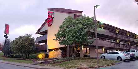 Exterior 4 Red Roof Inn Johnson City