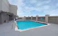 Swimming Pool 3 La Quinta Inn by Wyndham Cheyenne