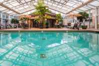 Hồ bơi Best Western Okemos/East Lansing Hotel & Suites