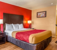 Bilik Tidur 7 Econo Lodge Meridian