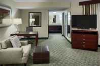 Ruang untuk Umum DoubleTree by Hilton San Antonio Downtown