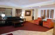 Lobi 6 Americas Best Value Inn & Suites St. Cloud