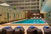 Swimming Pool Marco Polo Hongkong Hotel