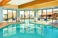 Swimming Pool Four Points by Sheraton Saginaw