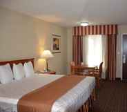 Bedroom 7 Best Western Norwalk Inn