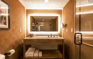 In-room Bathroom 2 Eldorado Hotel & Spa