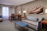 Ruang Umum Courtyard By Marriott Detroit Downtown