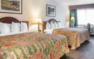 Bedroom 2 Quality Inn & Suites Cameron Park Shingle Springs