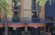 Exterior 5 Embassy Suites by Hilton Phoenix Biltmore