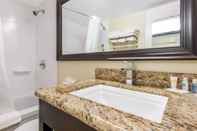 In-room Bathroom Comfort Inn