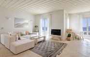 Ruang untuk Umum 2 Santa Marina, a Luxury Collection Resort, Mykonos