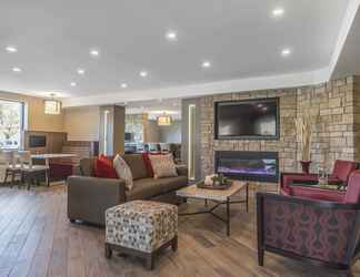 Sảnh chờ 2 Comfort Inn Oshawa