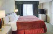 Kamar Tidur 7 Quality Suites Whitby