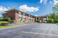 Exterior Comfort Inn Owen Sound