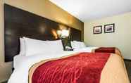 Phòng ngủ 6 Comfort Inn Owen Sound