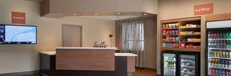 Lobi TownePlace Suites by Marriott Windsor