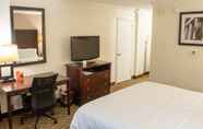 Bedroom 7 Mitchell Executive Hotel