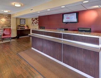 Lobby 2 Red Roof Inn Chapel Hill - UNC