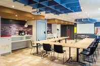 Functional Hall ibis Paris Coeur d'Orly Airport