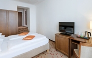 Bedroom 4 Hotel Rathauspark Wien, a member of Radisson Individuals