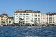 Exterior Londra Palace Venezia