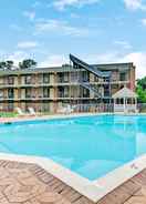 SWIMMING_POOL Travelodge Inn & Suites by Wyndham Historic Area