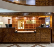 Lobby 4 Baymont by Wyndham Elkhart