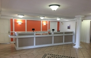 Lobby 2 Motel 6 North Little Rock, AR - McCain