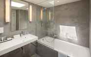 Phòng tắm bên trong 6 Hotel Navarra Brugge
