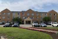 Exterior Clarion Inn near Wright Patterson - Dayton