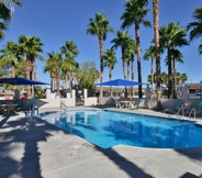 Swimming Pool 2 Best Western Pahrump Oasis