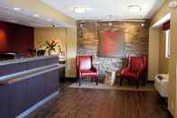 Lobby Red Roof Inn Kalamazoo West - Western Michigan U