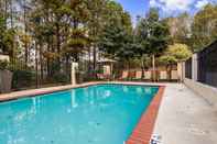 Swimming Pool Best Western Shenandoah Inn