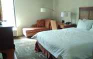 Bedroom 4 Hampton Inn Oak Ridge Knoxville