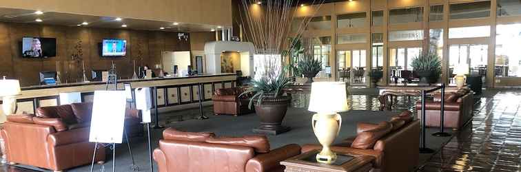 Lobby Alexis Park All Suite Resort