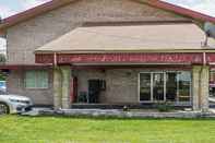 Exterior Econo Lodge Columbus