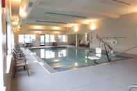 Swimming Pool Hampton Inn Chicago-O'Hare International Airport