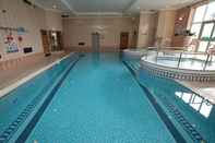 Swimming Pool The Aberdeen Altens Hotel