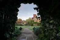 Common Space Le Manoir aux Quat'Saisons, A Belmond Hotel, Oxfordshire