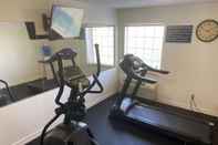 Fitness Center Days Inn by Wyndham Shawnee